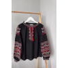 Вышитая женская черная блуза с красно-белым вышитым орнаментом