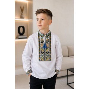 Сорочка вишиванка для хлопчика в білому кольорі гарною різнокольоровою вишивкою розмір 6-8 років
